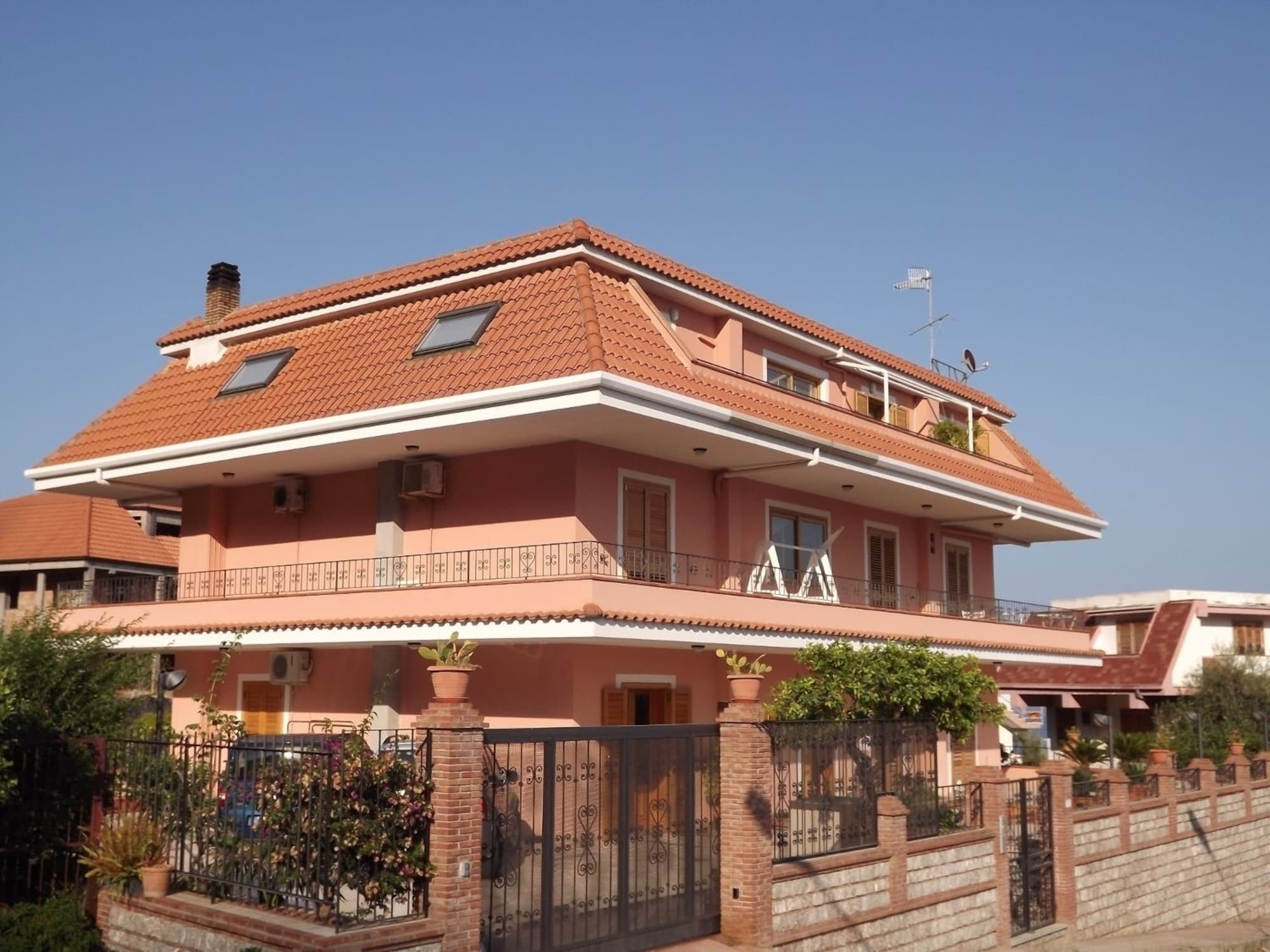 Villa Jovanna Letojanni Exterior photo